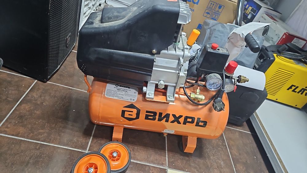 Компрессор "Вихрь"