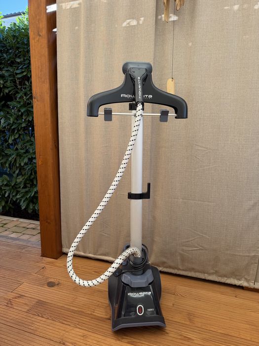 Aparat de călcat vertical cu abur Rowenta Compact Valet, 1500 W
