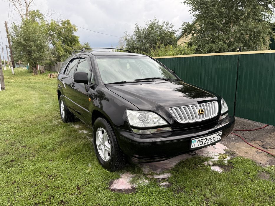 Lexus rx 300, 1999 года