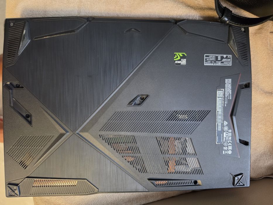 Laptop Gaming MSI GF63 8RC – i7-8750H, 16GB RAM, GTX 1050, SSD 1TB, Windows 11 Pro