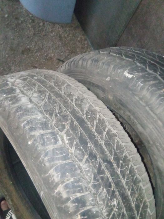 Продам отличные  Шины 265/65/R17