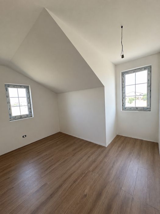 Duplex de vanzare Mosnita Noua