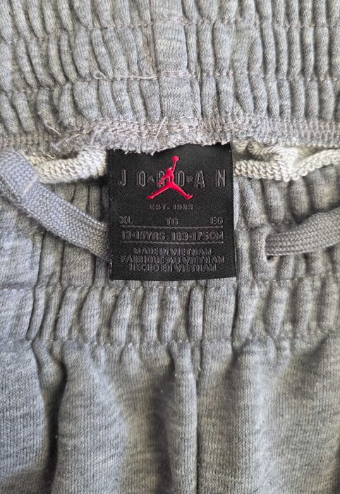 Сет оригинални тениски Jordan + долнище