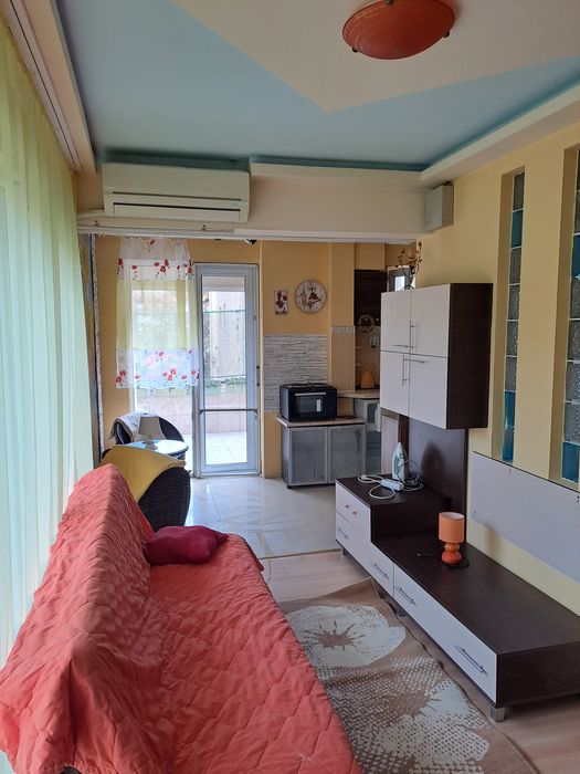 Апартамент под наем Варна център. С голяма тераса