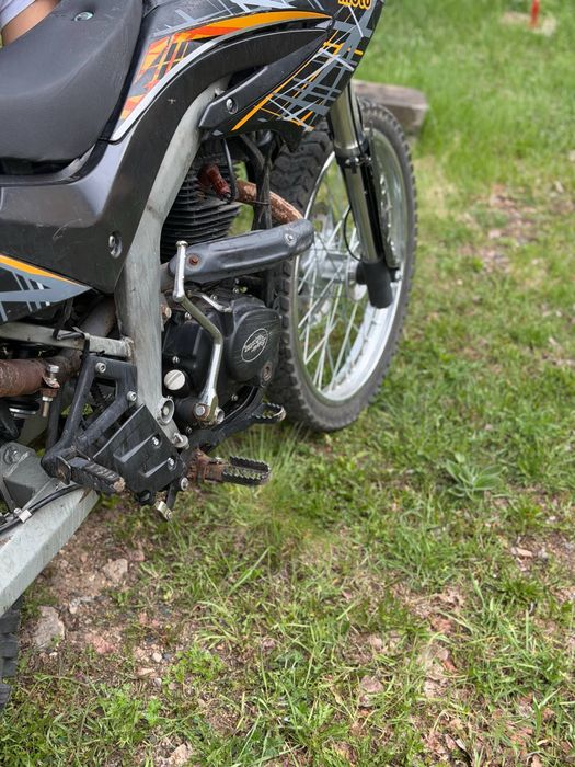 Imperia moto 250 кубов