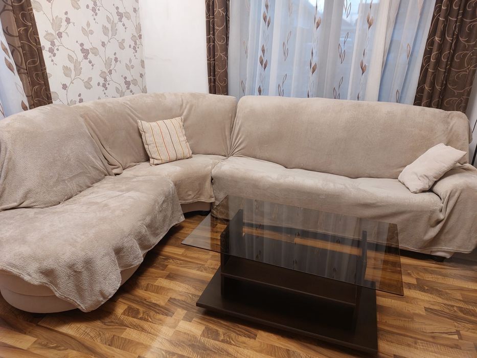 Canapea de colț extensibilă