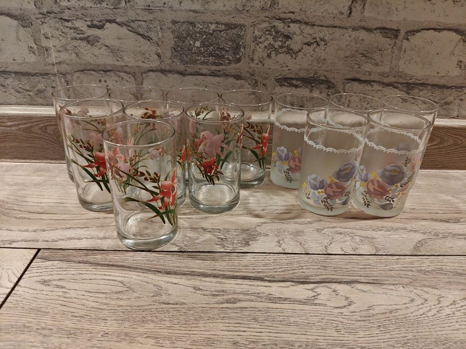 СРОЧНО! Продам стаканы в связи с переездом
Продаются красивые стеклянн