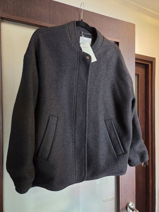 Jachetă Reserved Premium cu lana, mar M-L, noua cu eticheta