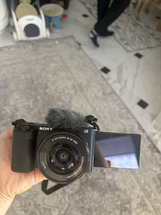 Sony zv - e10 продам