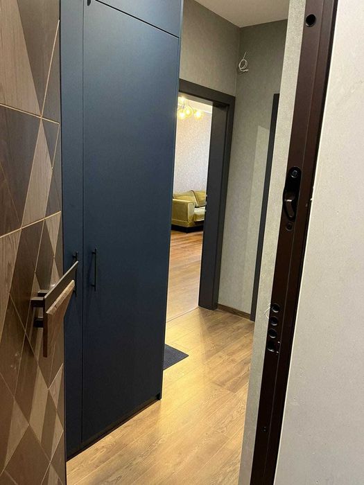 Дава се под наем Двустаен апартамент в София, Изгрев - 74 кв.м за 1100 € - Снимка #3