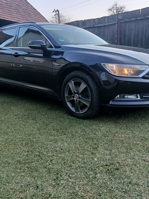 Vând s-au schimb.Set jante aliaj cu anvelope de vară 5x112  R17.