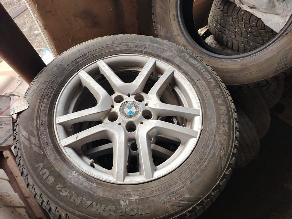 Продам дис резиной бмв х5е53