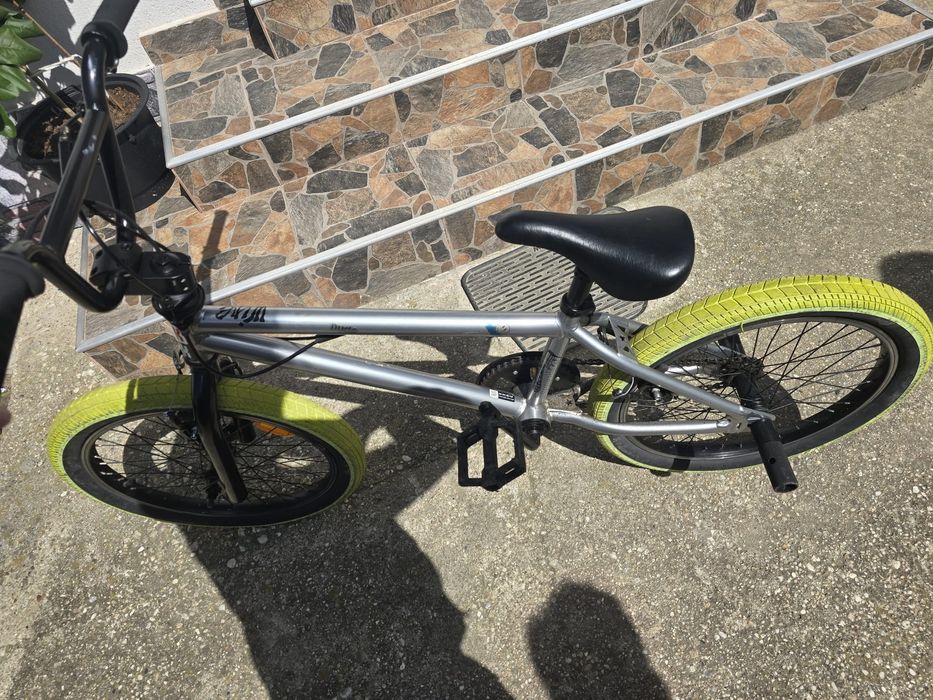 Bicicleta scheme BMX