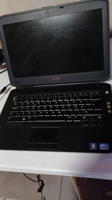 Laptop de vânzare