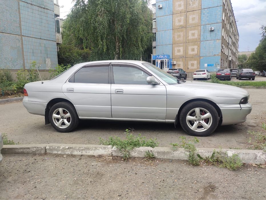 продам мазда капелла