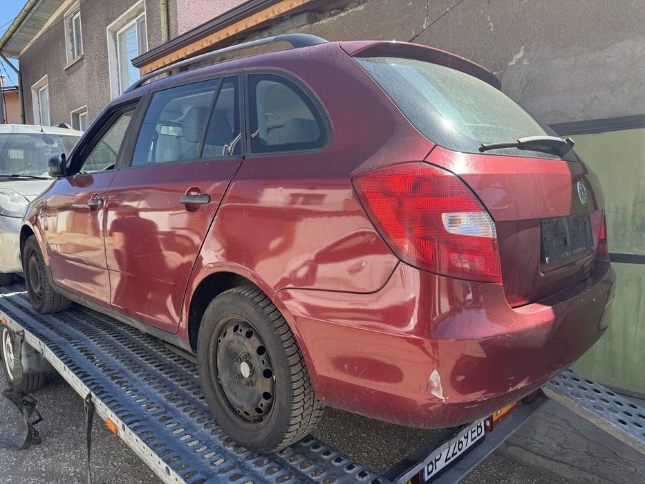 Skoda Fabia 1.2 на части