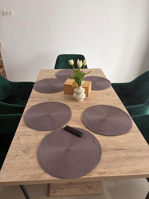 Set masa dining cu 6 scaune