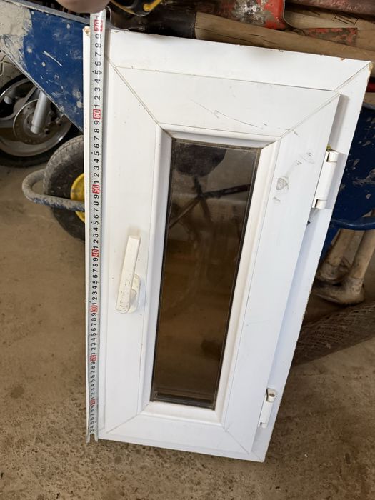 Пластик форточка