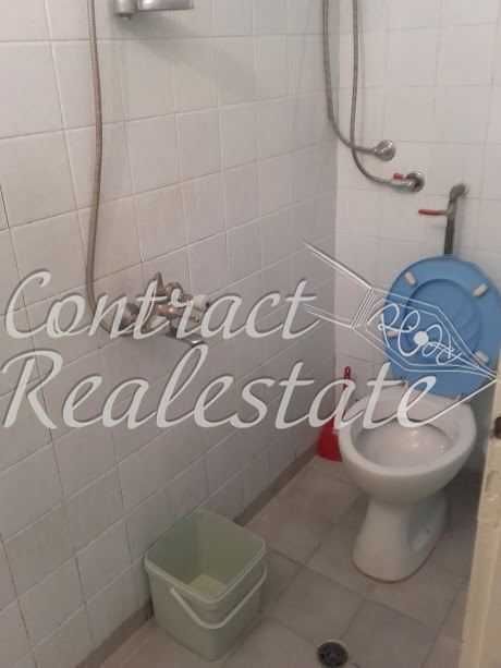 Дава се под наем Едностаен апартамент в Варна, Център - 37 кв.м за 204 € - Снимка #2