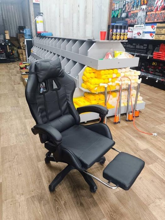 Компьютерный кресло