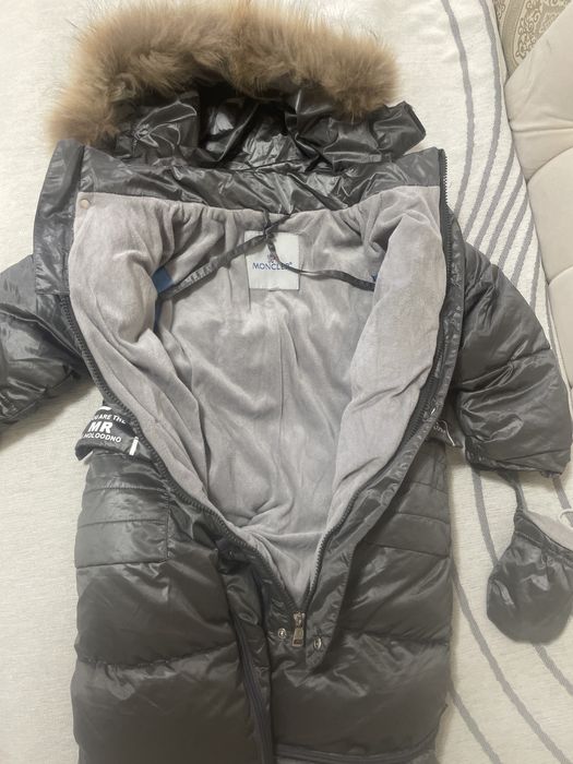 Продаётся зимний камбинизон детский