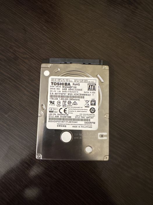 жёсткий диск Toshiba (HDD) формата 2,5”, с интерфейсом SATA
