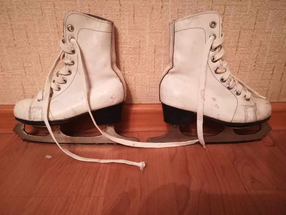 Продам коньки детские 175