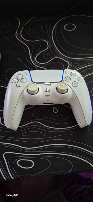 DualSense ps5 controller