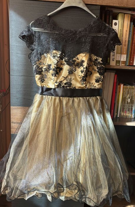 Бална рокля обличана само веднъж, без забележки!