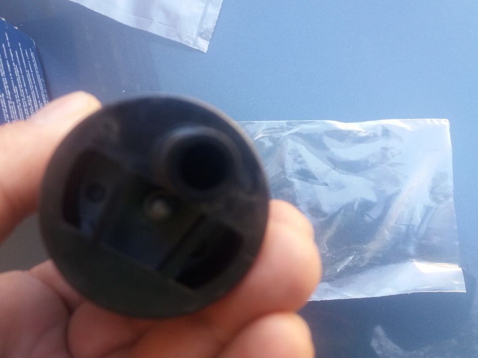 Оригинална бензинова помпа Bosch Опел Зафира 1.8 115 кс.