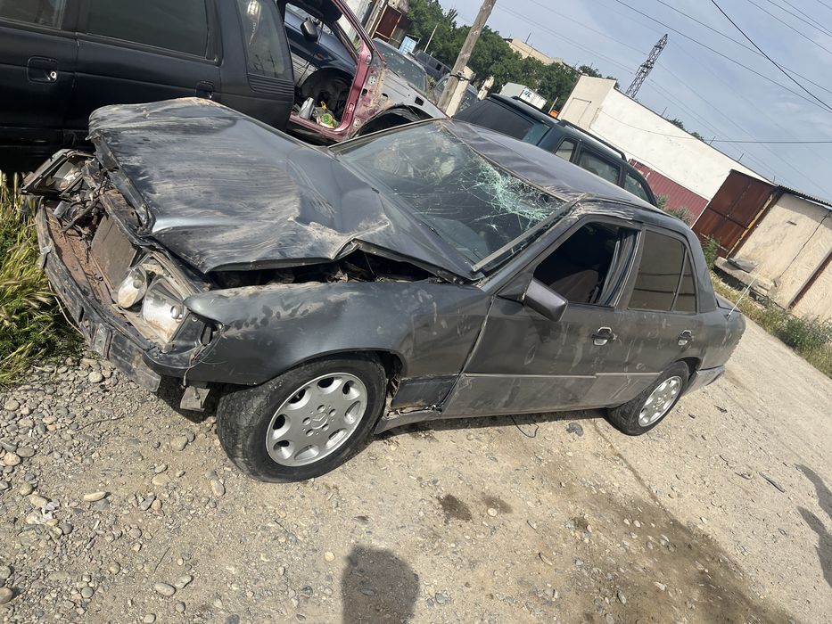 Мерседес е230 по запчастям