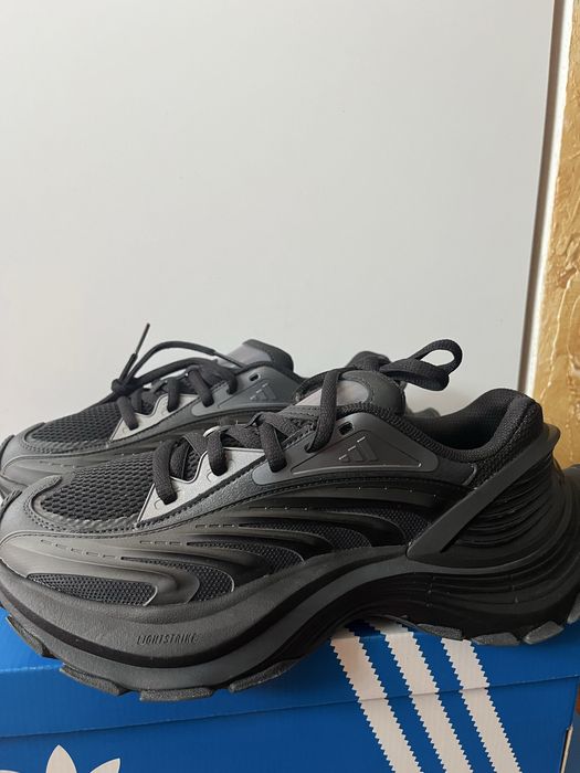 Adidas XLG.
