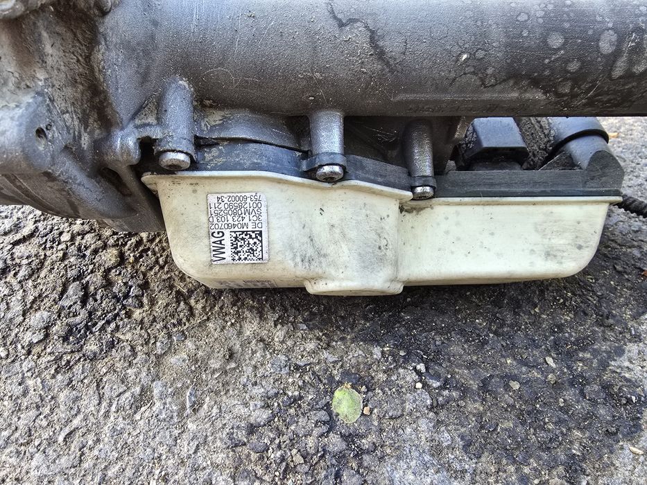 Casetă direcţie electrică Passat B6 B7 Tiguan 5N1 909 144 G capac alb