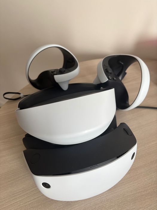 Продаю шлем виртуальной реальности PS VR2