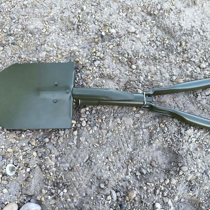 Лопата с кирка и трион за риболов/къмпинг НОВА