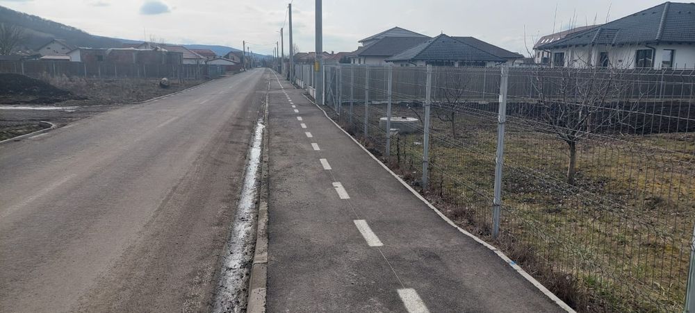 Vând teren Sângeorgiu de Mureș