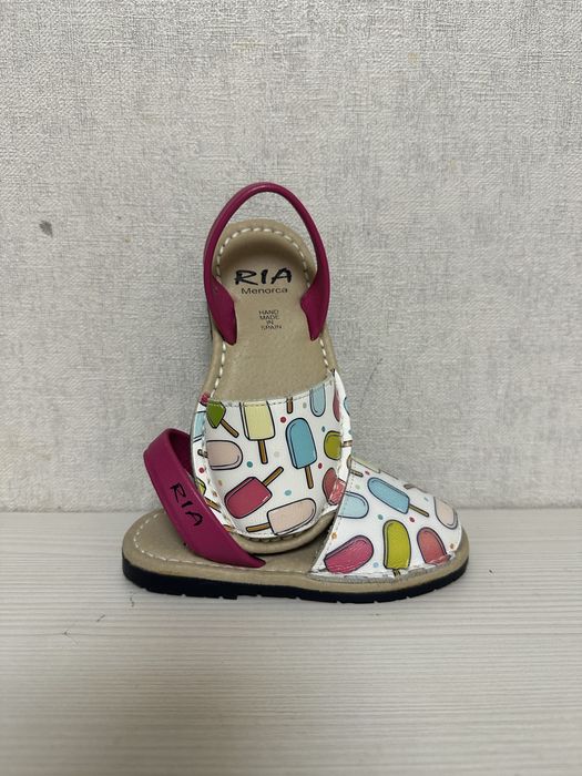 Сандали для девочки