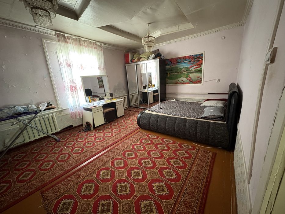 Xovli sotiladi 4,5 sot, xamma narsasi bilan