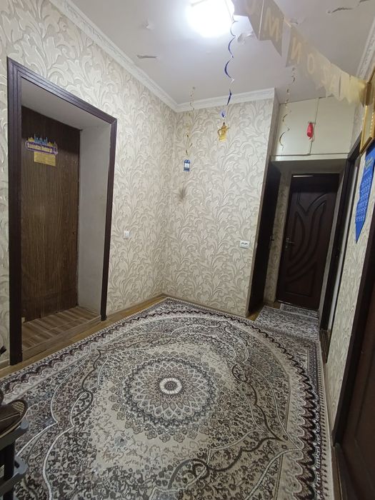 2/3/4 (2xonali) uy 58.43 kv/m  srochna sotiladi