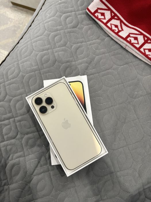 Айфон 14 про мах