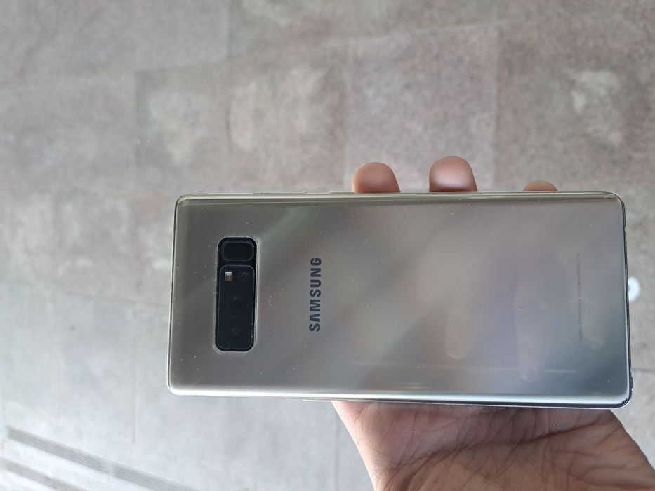 Samsung not8 4/64 srochniy sotiladi