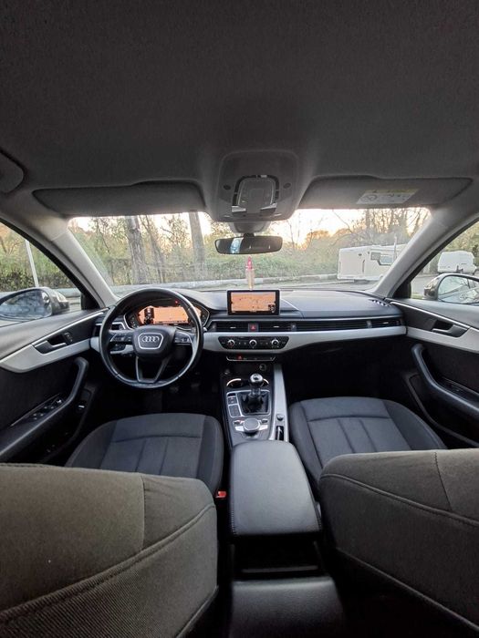 Audi A4 B9 2016 Virtual Cockpit