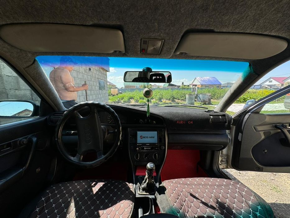 Ауди 100.с4.обьём2.моно.1991гв