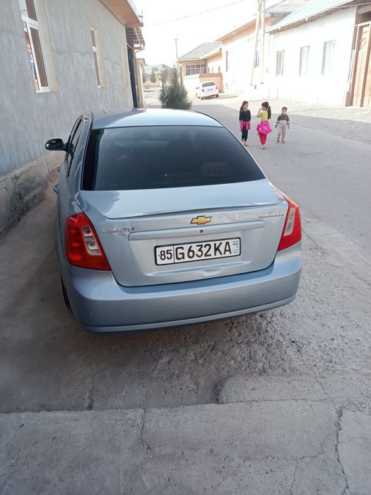 Lassetti 1.8 sotiladi