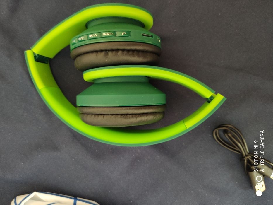 Чисто нови безжични слушалки wireless