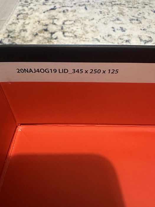Jordan retro 4 fire red 2020