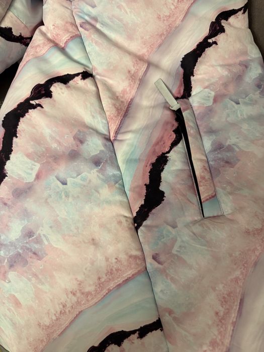 Продам куртку-пуховик