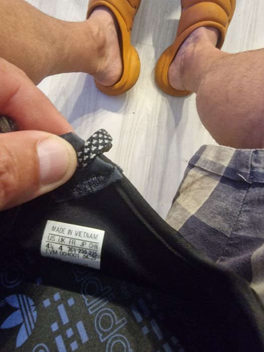 adidasi nr 36.5 ca noi