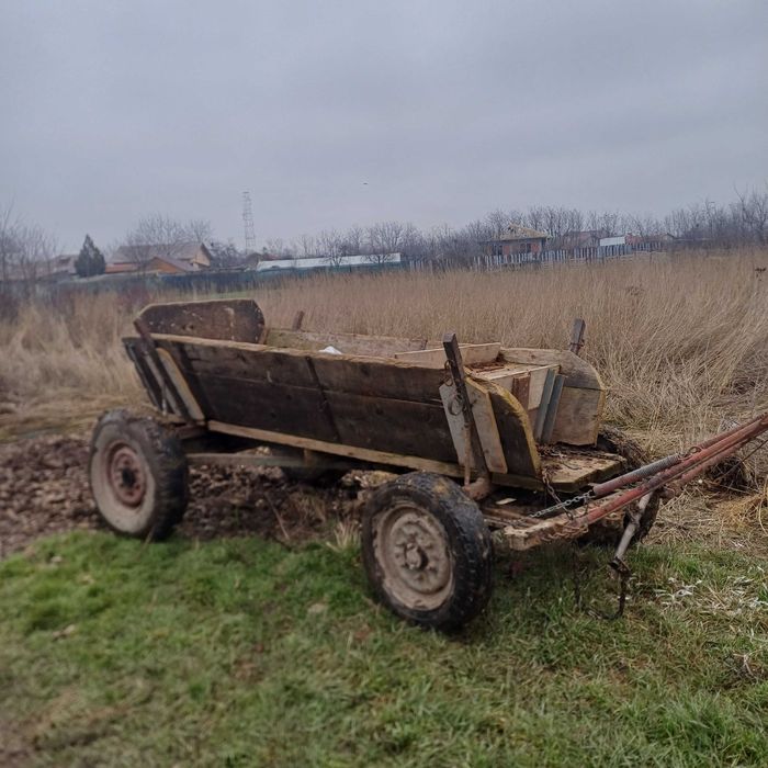 Căruță de vânzare sau schimb cu ponei