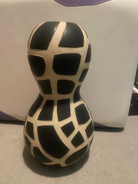 VAZA  CERAMICA  , folosita ca decoratiune